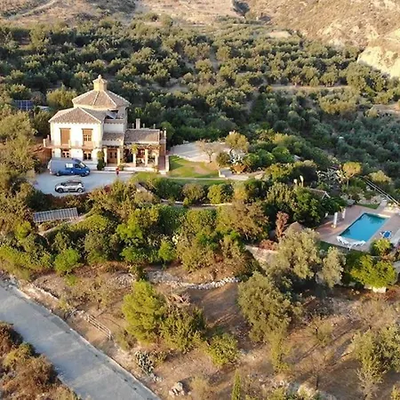 Вилла Traditional Farmhouse; Large Pool,gardens & Views. Гранада
